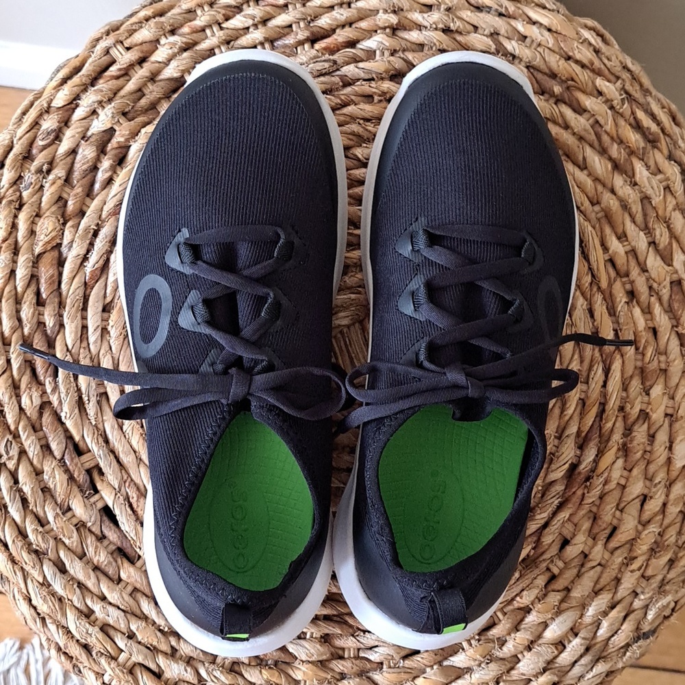 OOFOS Womens OOmg Lightweight Training/Recovery Black Knit Sneakers 9 - Picture 6 of 9